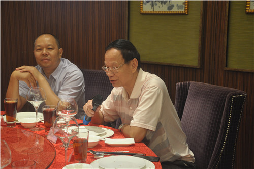 爱游戏