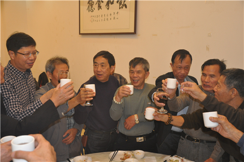 爱游戏